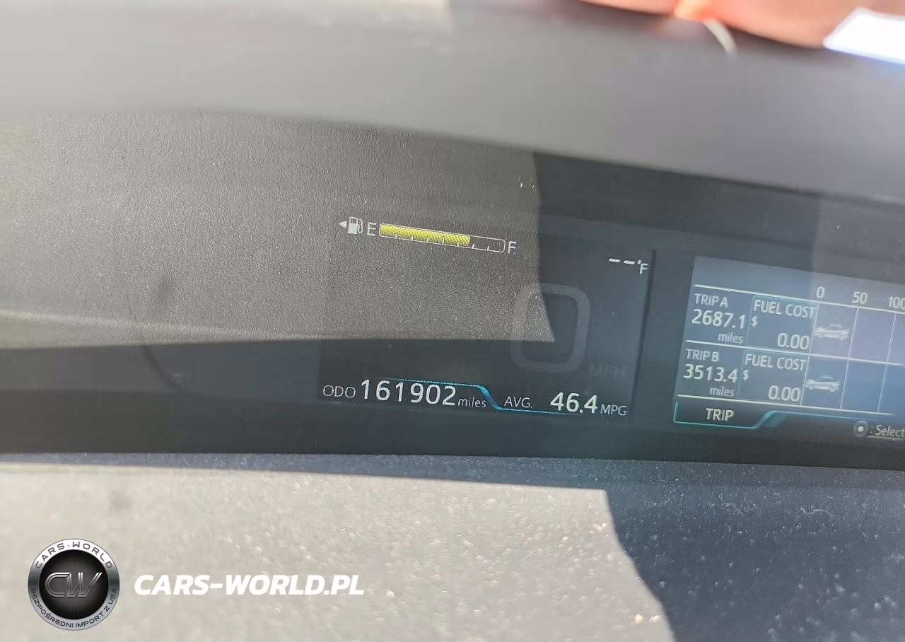 2017 Toyota Prius Two VIN:JTDKBRFU1H3032595 - 9