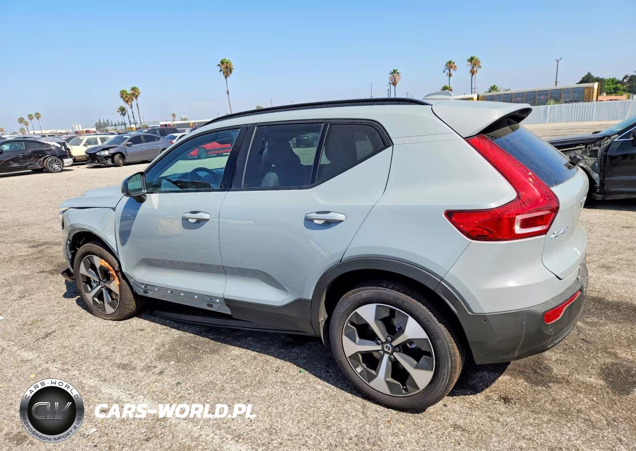 2026 Volvo Xc40 Plus VIN:YV4L12UC8T2732571 - 2
