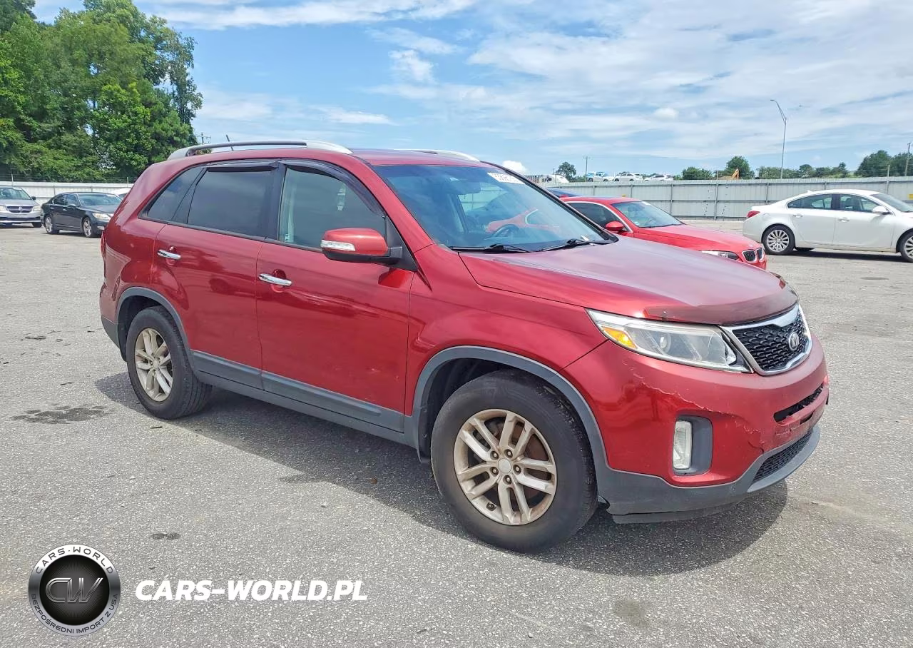 2014 Kia Sorento Lx VIN:5XYKT3A69EG456116 - 4