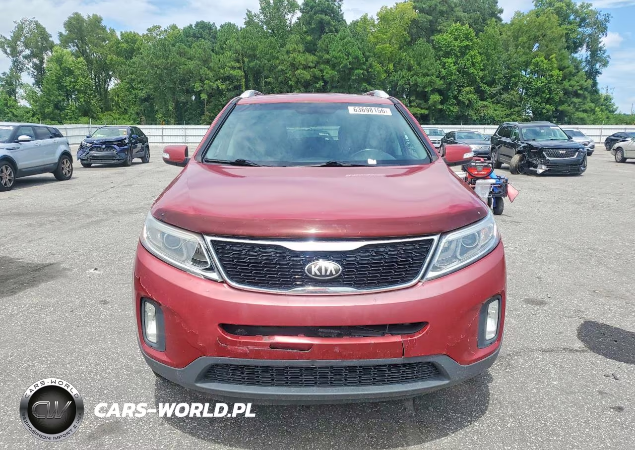 2014 Kia Sorento Lx VIN:5XYKT3A69EG456116 - 5
