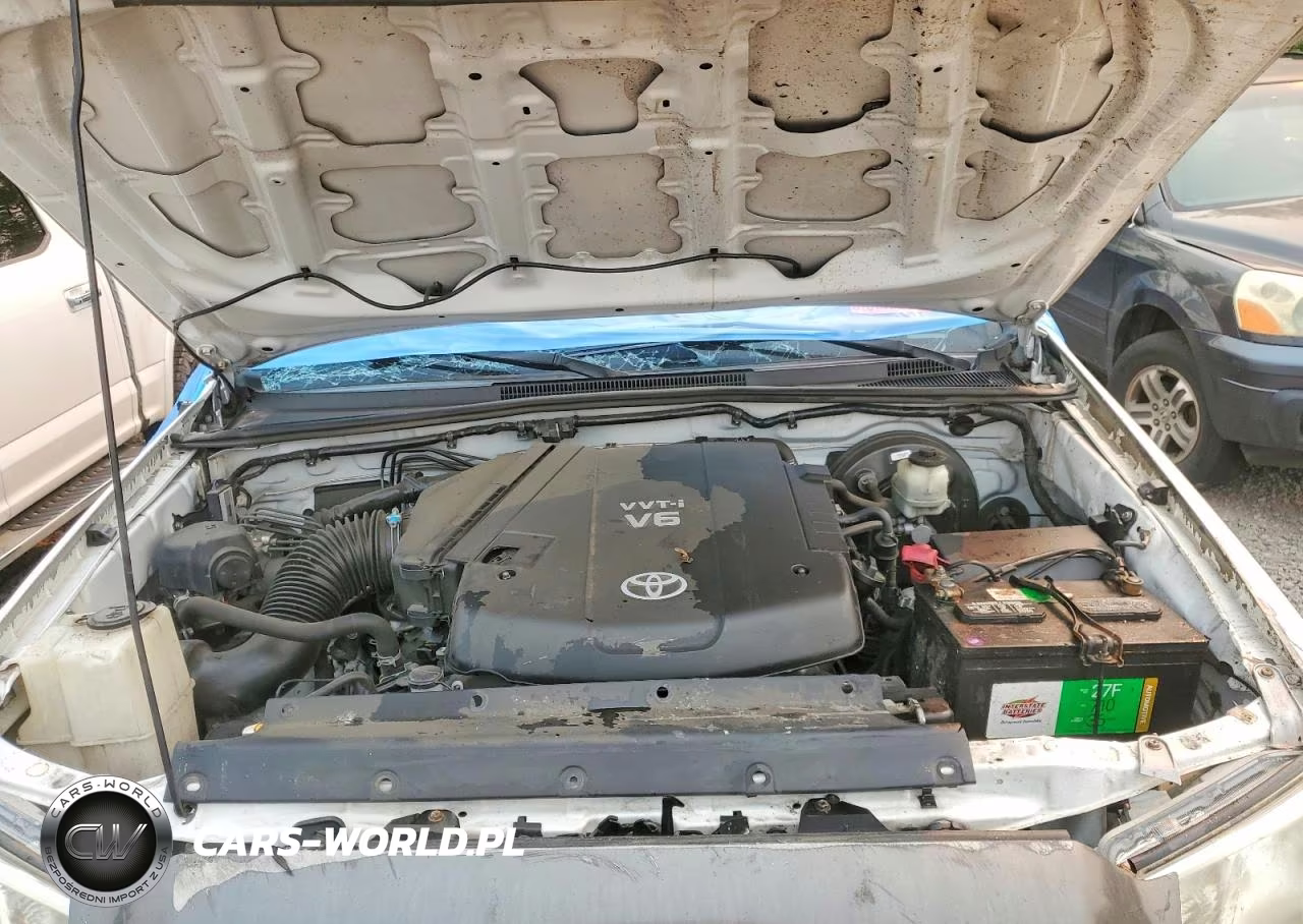 2014 Toyota Tacoma V6 VIN:3TMLU4EN6EM135713 - 11