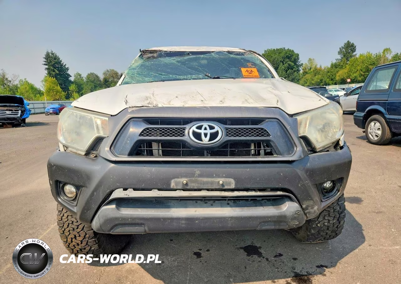 2014 Toyota Tacoma V6 VIN:3TMLU4EN6EM135713 - 5