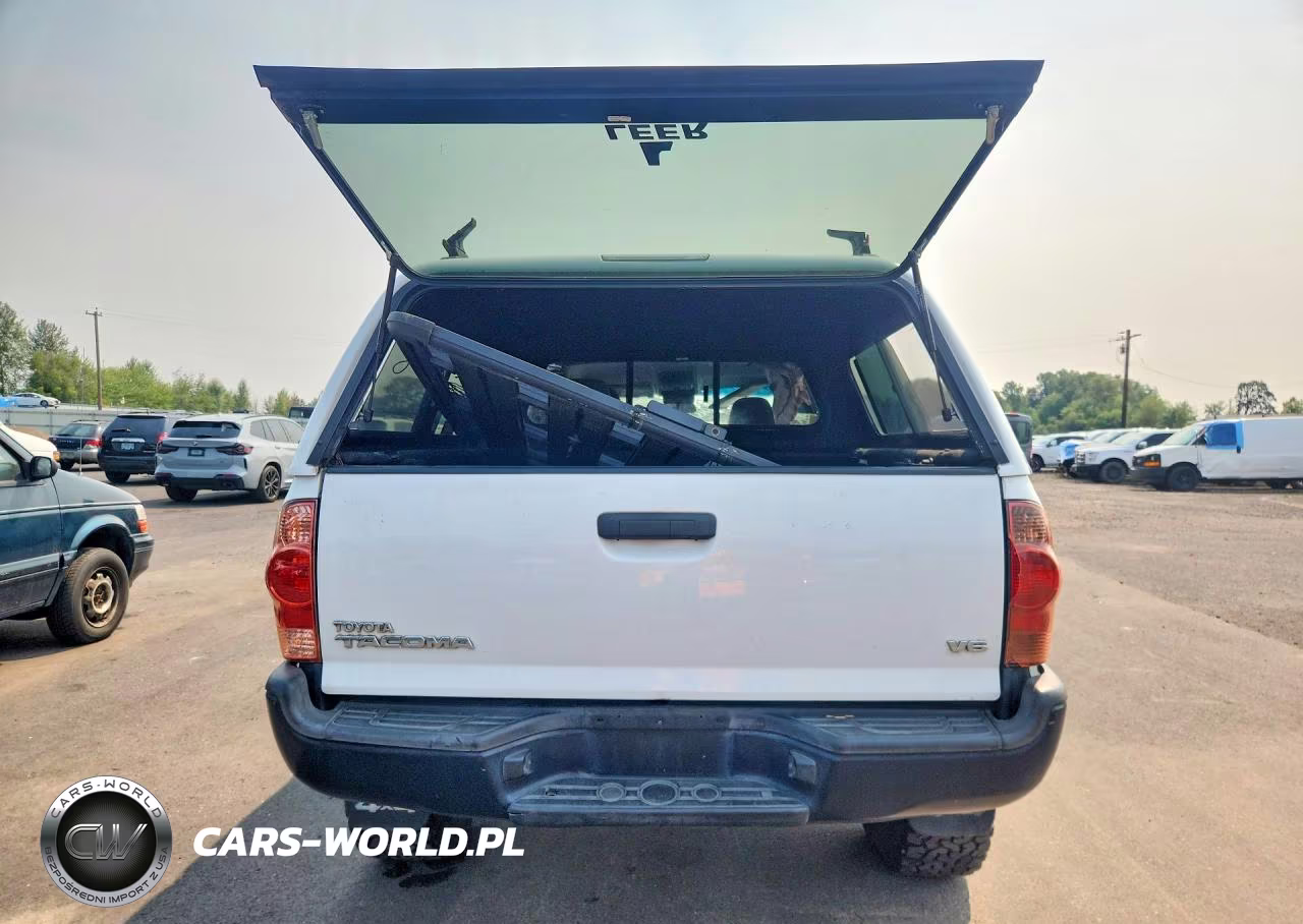 2014 Toyota Tacoma V6 VIN:3TMLU4EN6EM135713 - 6