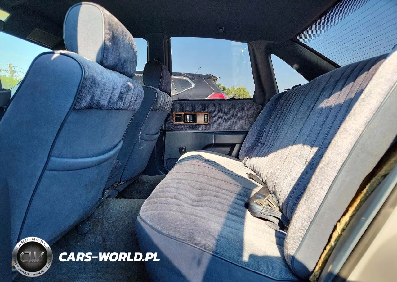 1992 Chevrolet Caprice VIN:1G1BL53E3NR126983 - 10