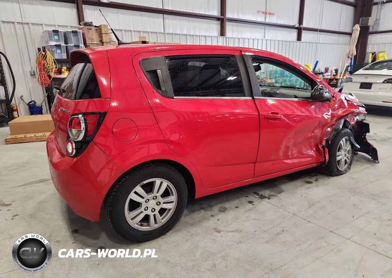 2014 Chevrolet Sonic Lt VIN:1G1JC6SG3E4137323 - 3