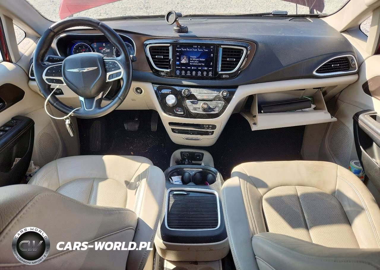 2017 Chrysler Pacifica Touring L Plus VIN:2C4RC1EG0HR752857 - 8