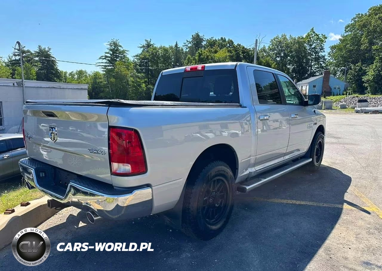 2015 Ram 1500 Slt VIN:1C6RR7LM1FS752539 - 3