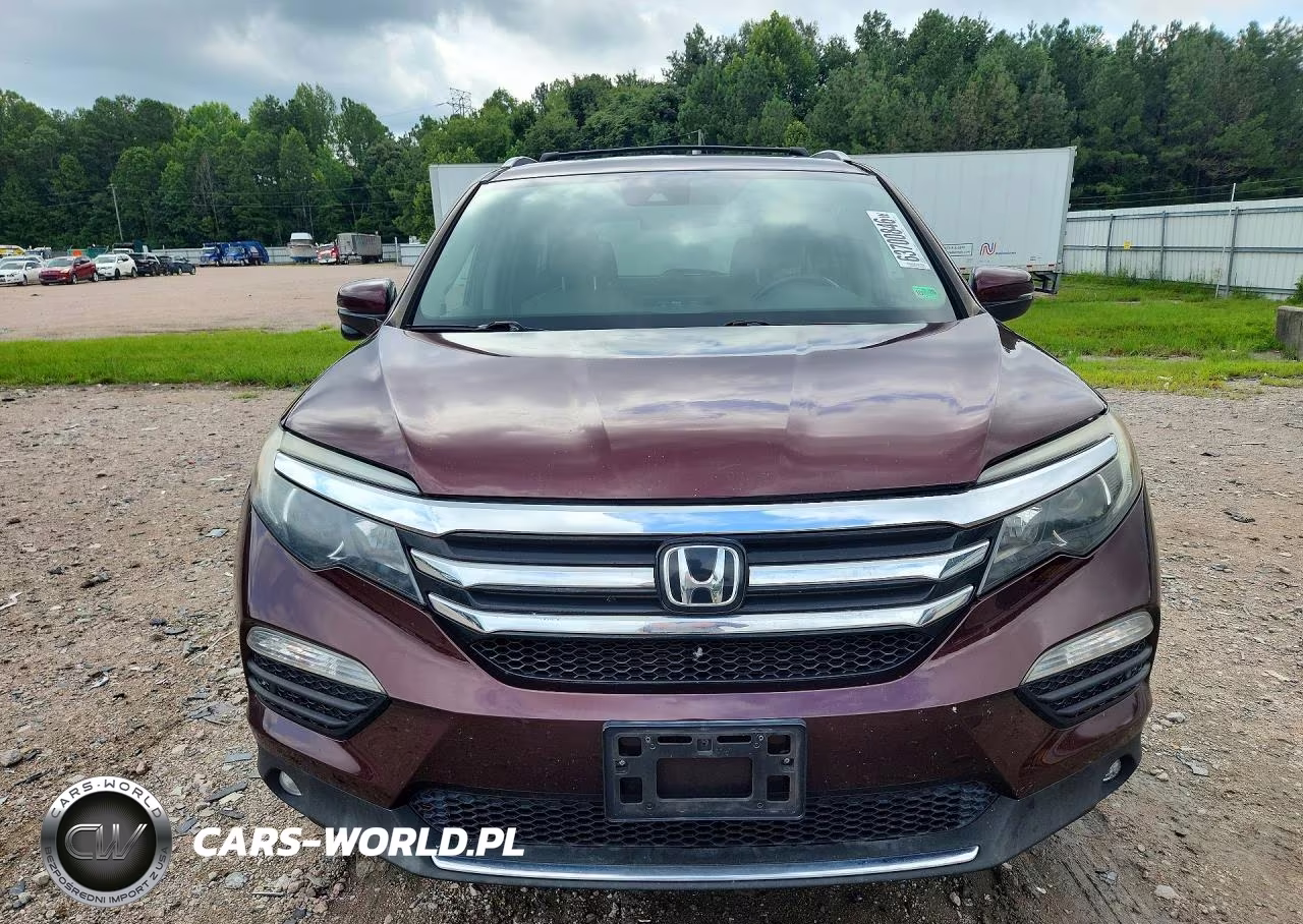 2016 Honda Pilot Touring VIN:5FNYF5H91GB051326 - 5