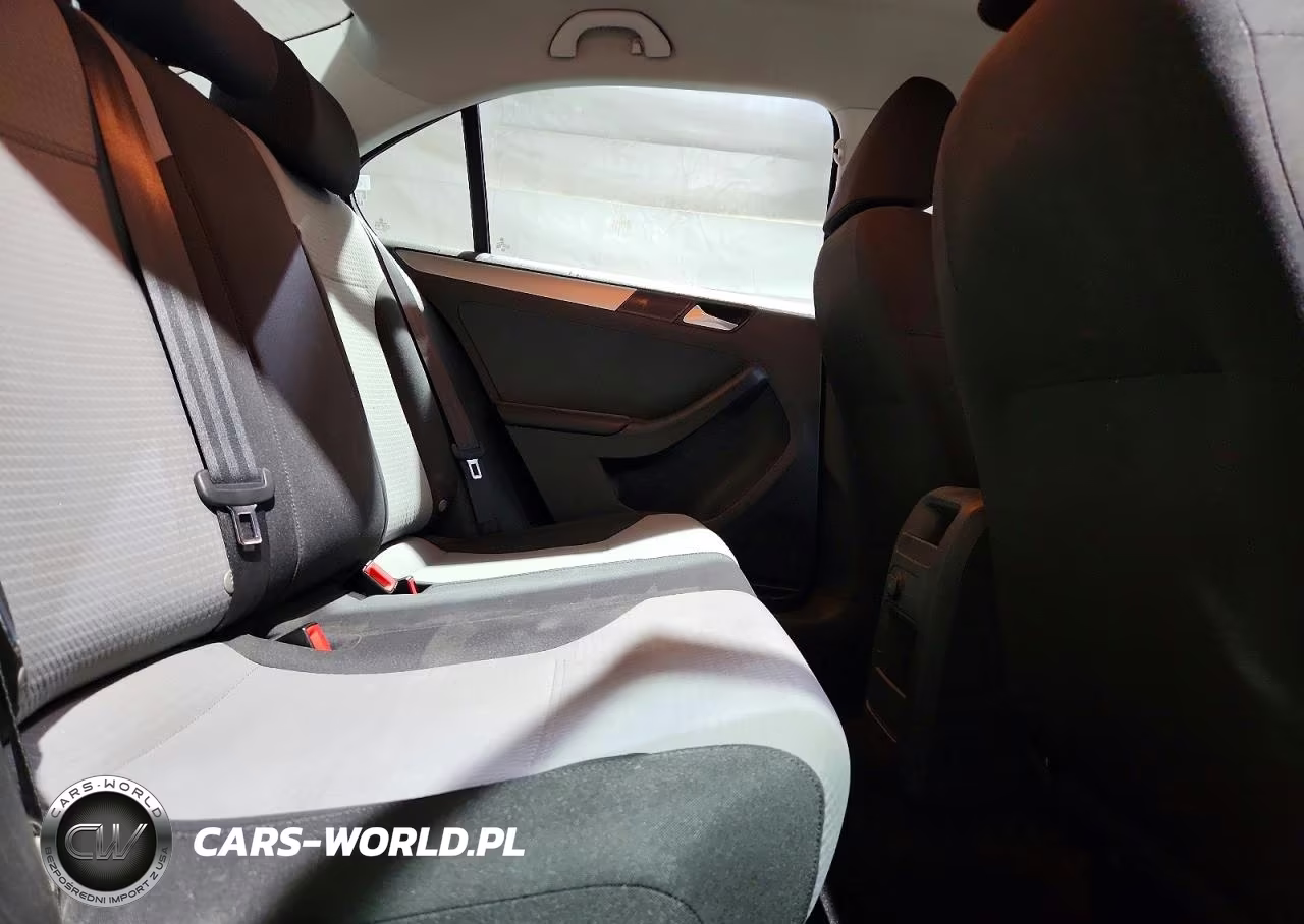 2017 Volkswagen Jetta S VIN:3VW167AJXHM344105 - 10