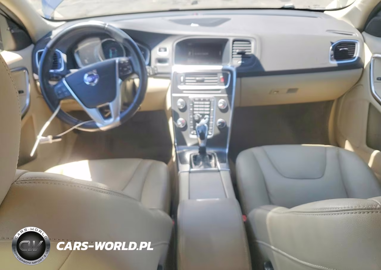 2015 Volvo V60 Platinum VIN:YV126MED8F1192212 - 8