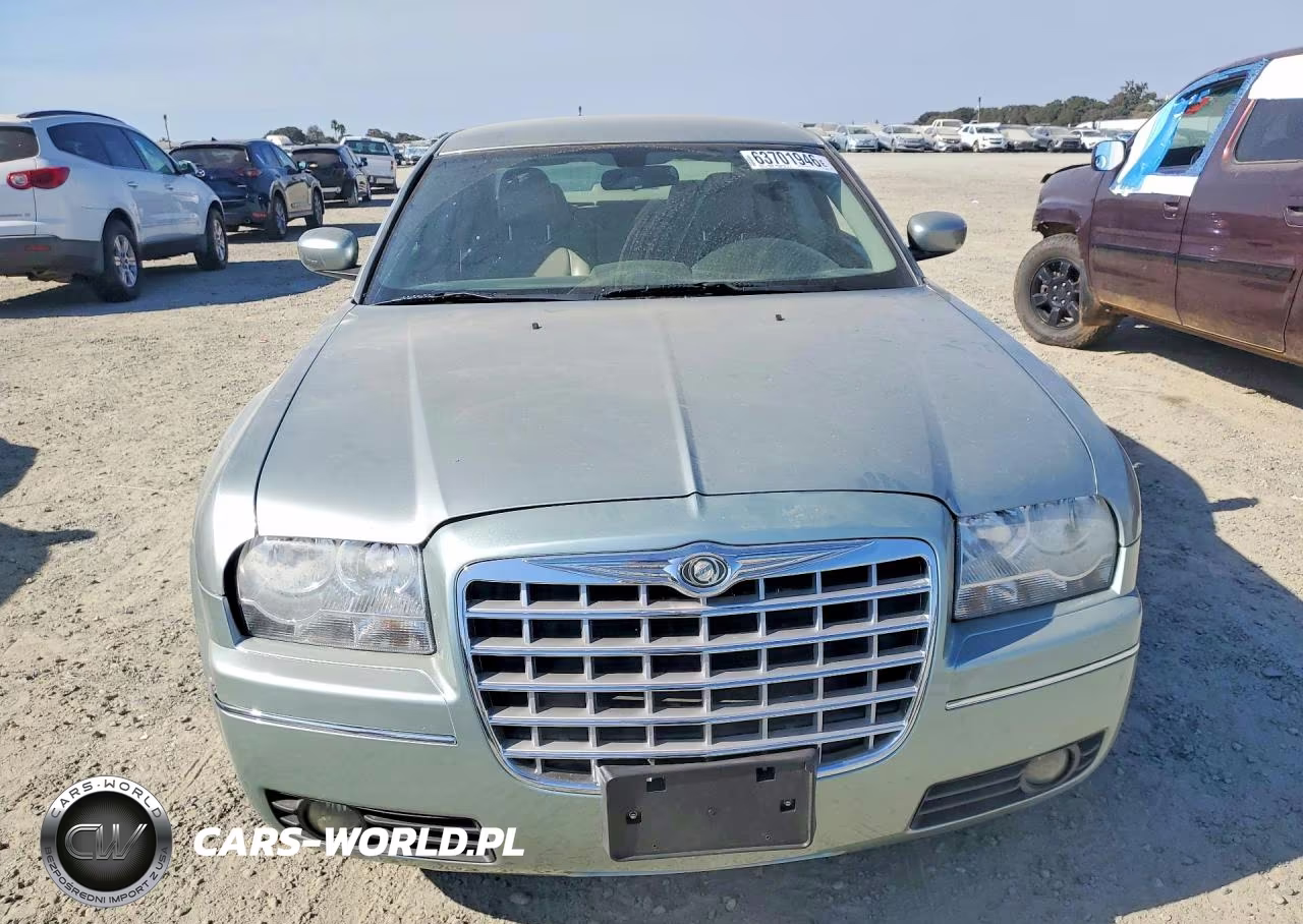 2006 Chrysler 300 Touring VIN:2C3KA53GX6H388164 - 5