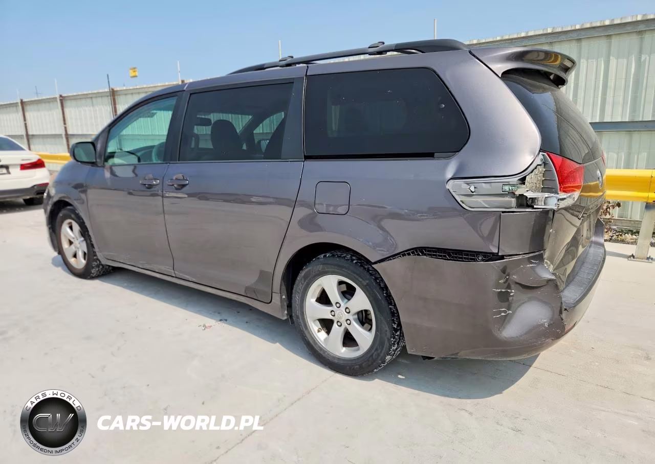 2011 Toyota Sienna Le VIN:5TDKK3DC6BS125304 - 2