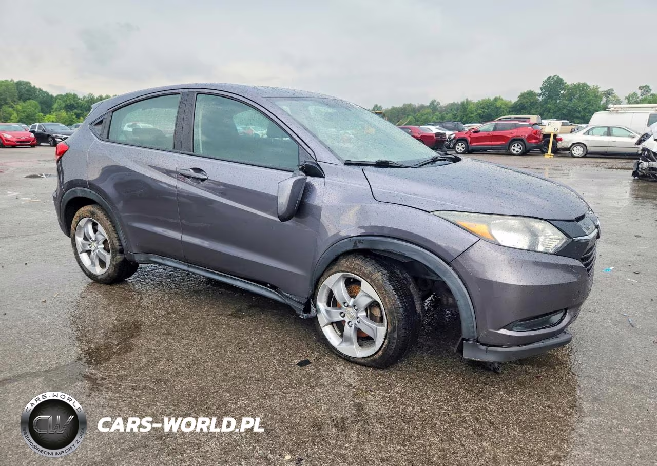 2017 Honda Hr-V Lx VIN:3CZRU6H35HM702685 - 4