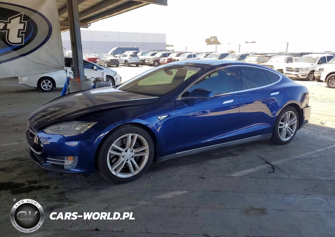2015 Tesla Model S