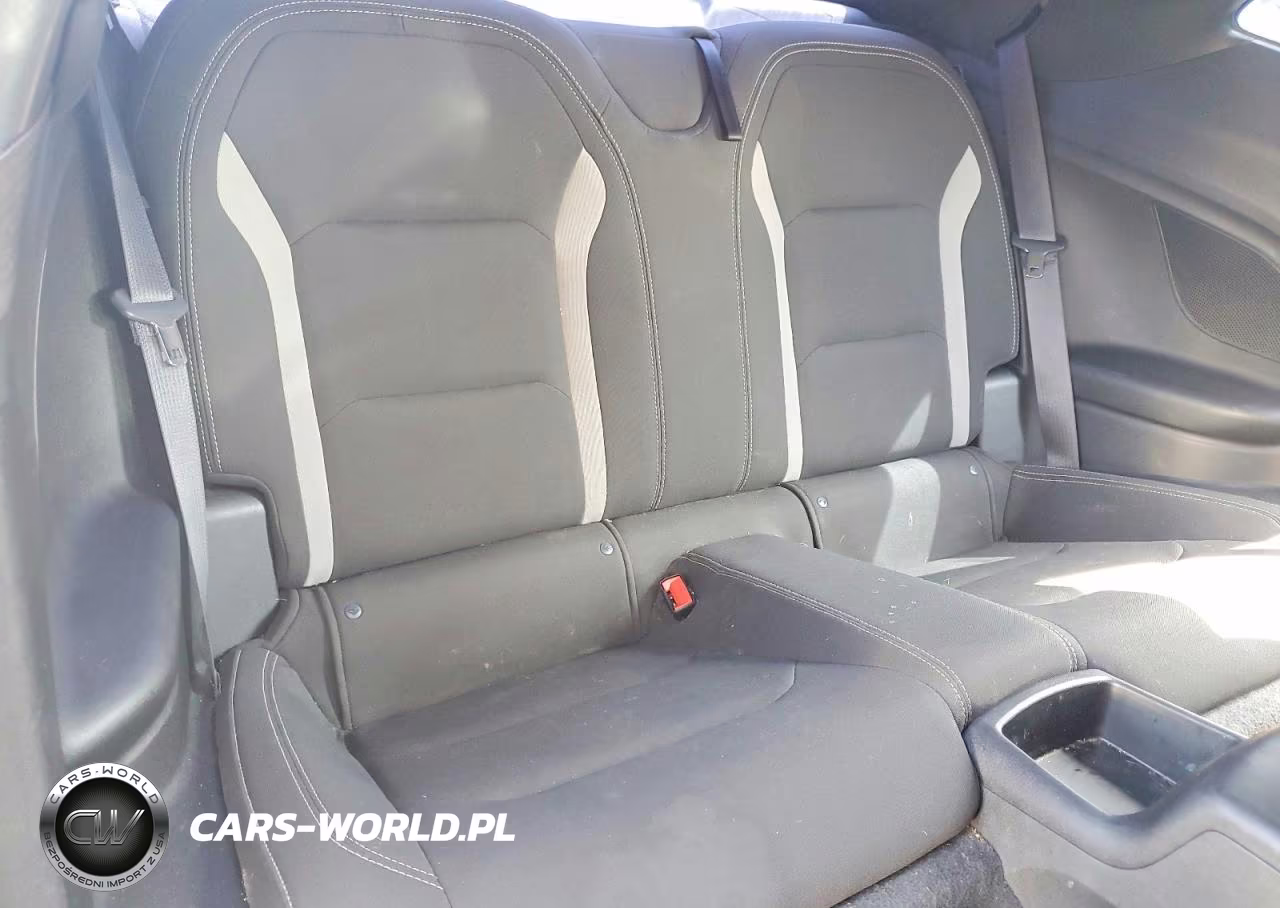 2018 Chevrolet Camaro Lt VIN:1G1FB1RS7J0112626 - 10
