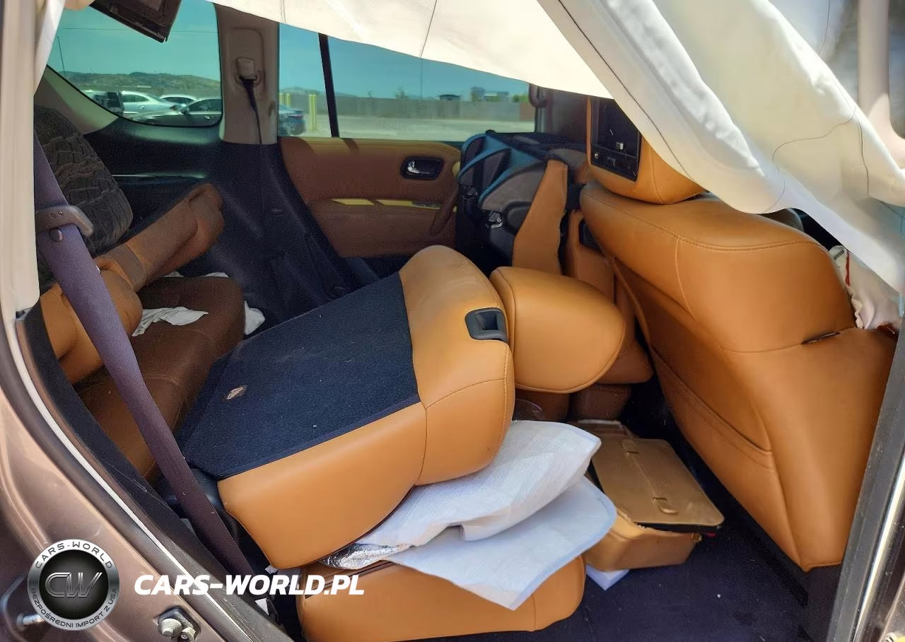 2017 Infiniti Qx80 Signature Edition VIN:JN8AZ2NC6H9431253 - 11