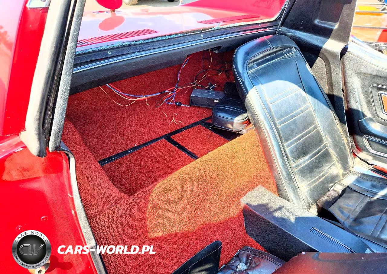 1974 Chevrolet Corvette VIN:1Z37J4S418490 - 10