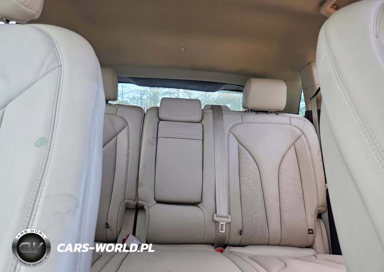 2020 Lincoln Nautilus VIN:2LMPJ8J90LBL20347 - 10