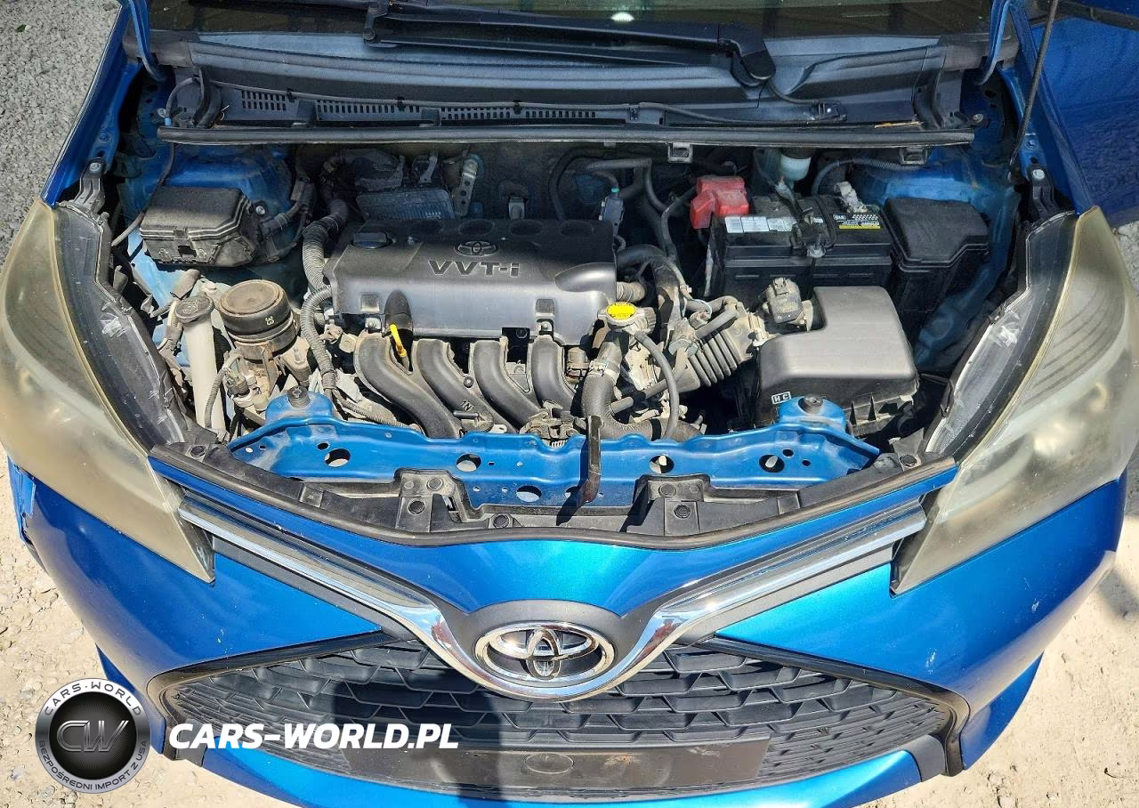 2015 Toyota Yaris 5-Door Se VIN:VNKKTUD35FA021478 - 12