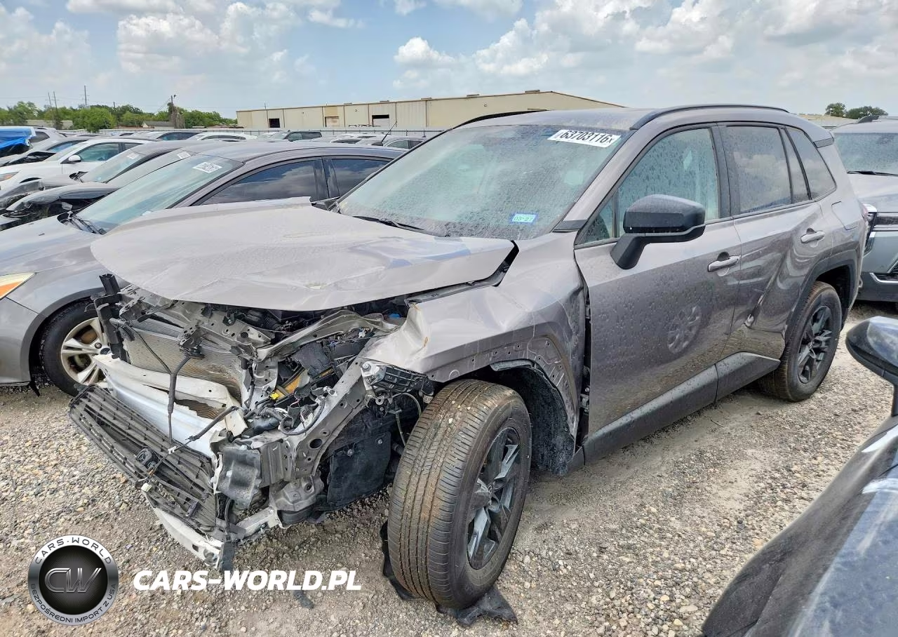 2026 Toyota Rav4 Le – zdjęcie 1 z 14
