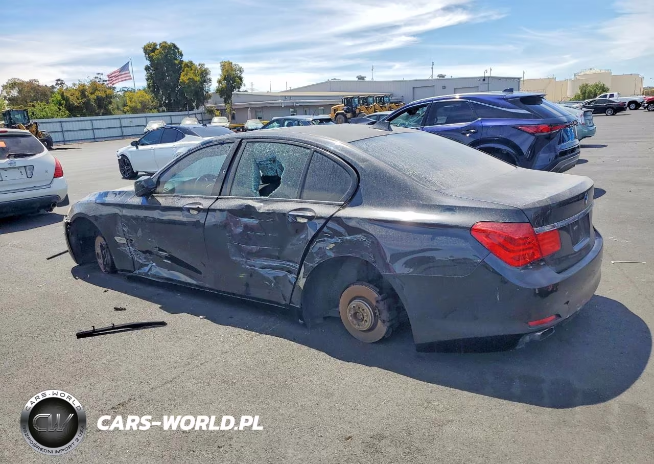2009 BMW 750 I VIN:WBAKA83529CY33786 - 2