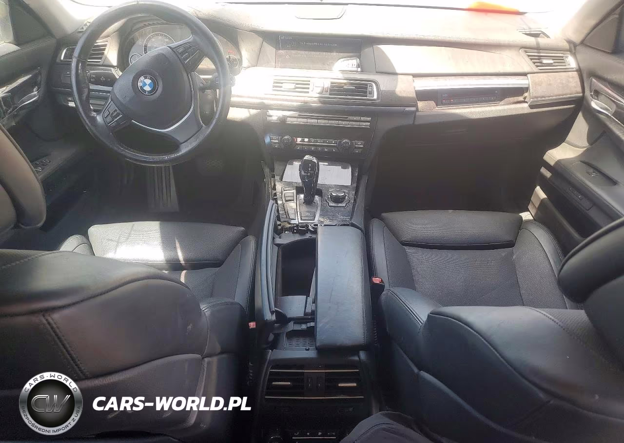 2009 BMW 750 I VIN:WBAKA83529CY33786 - 8