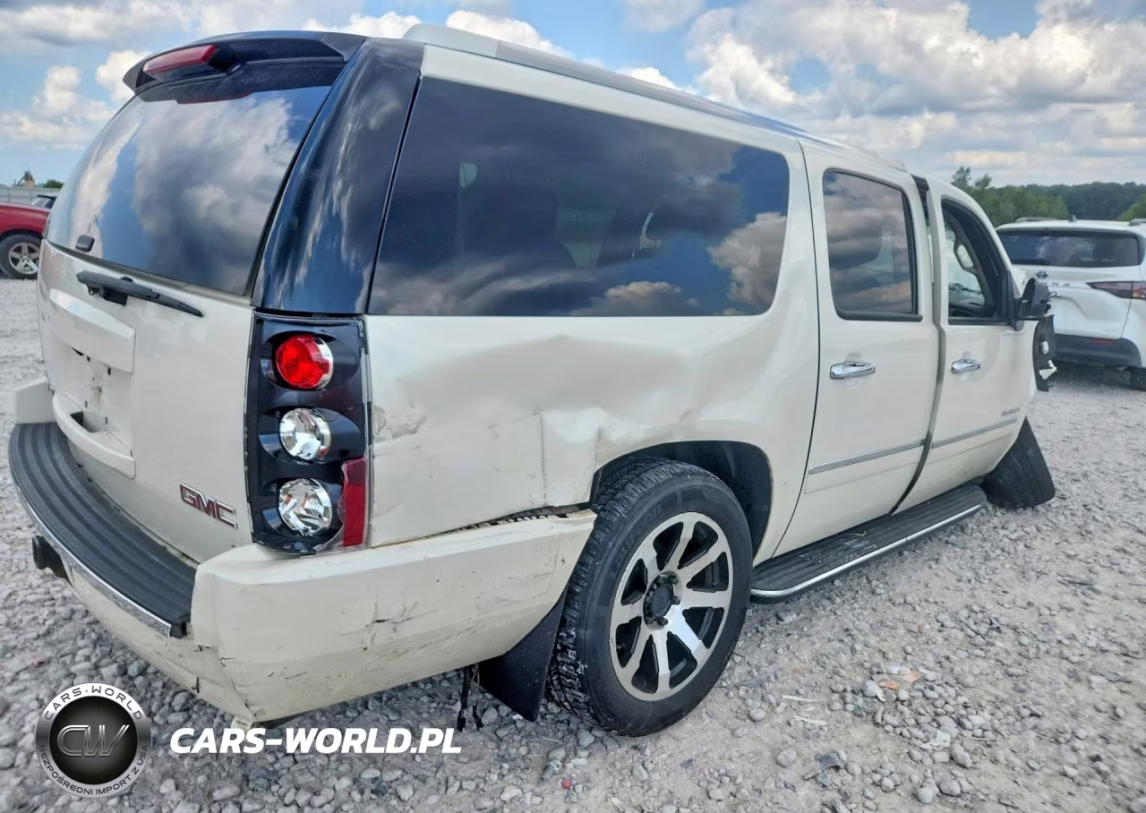 2014 GMC Yukon Xl Denali VIN:1GKS2MEF7ER237924 - 3
