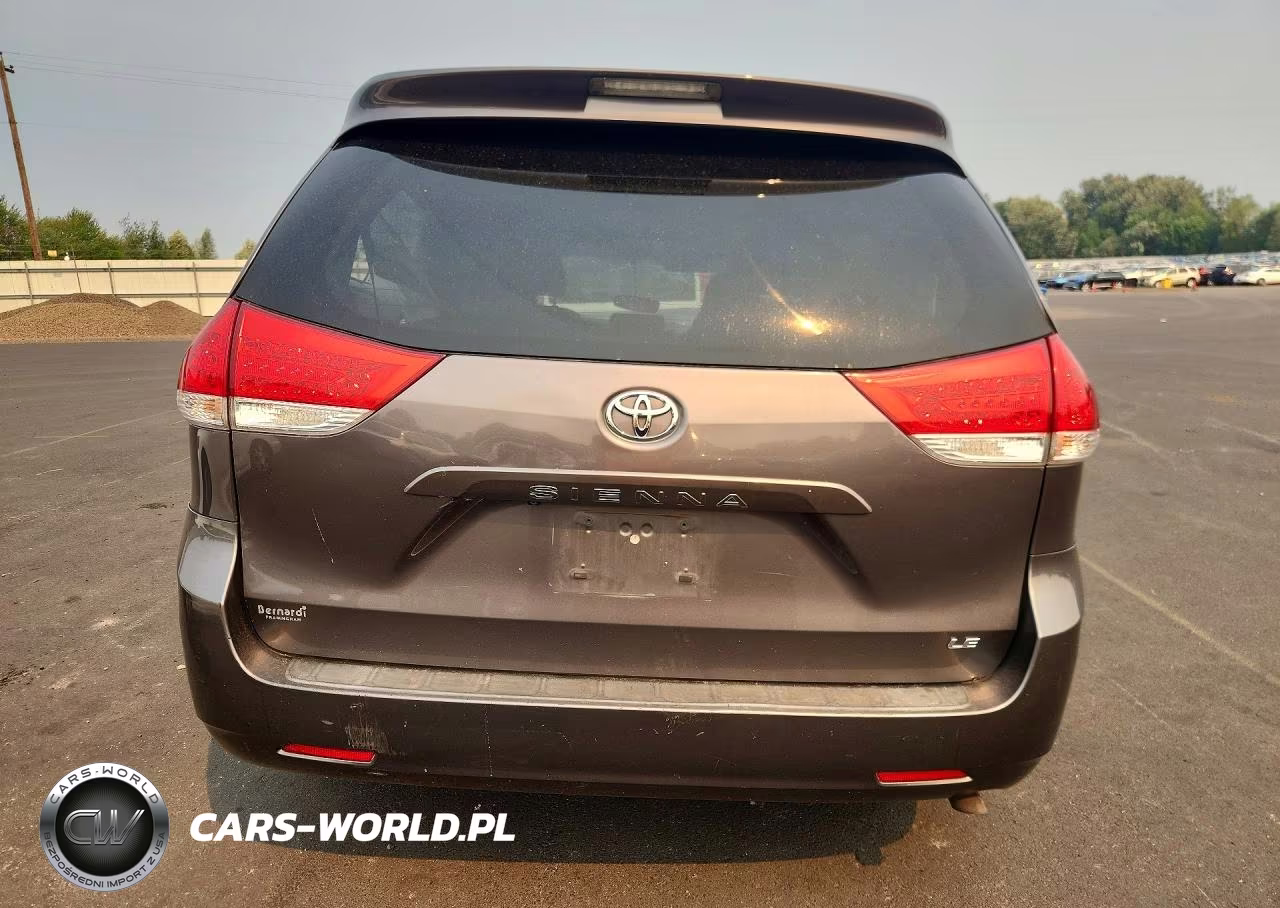 2011 Toyota Sienna Le VIN:5TDKK3DC4BS091654 - 6