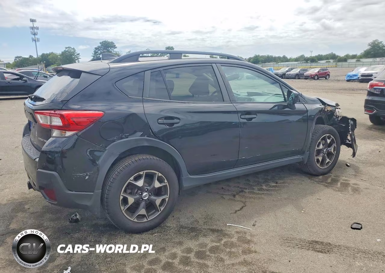 2018 Subaru Crosstrek Premium VIN:JF2GTABC0JH250314 - 3