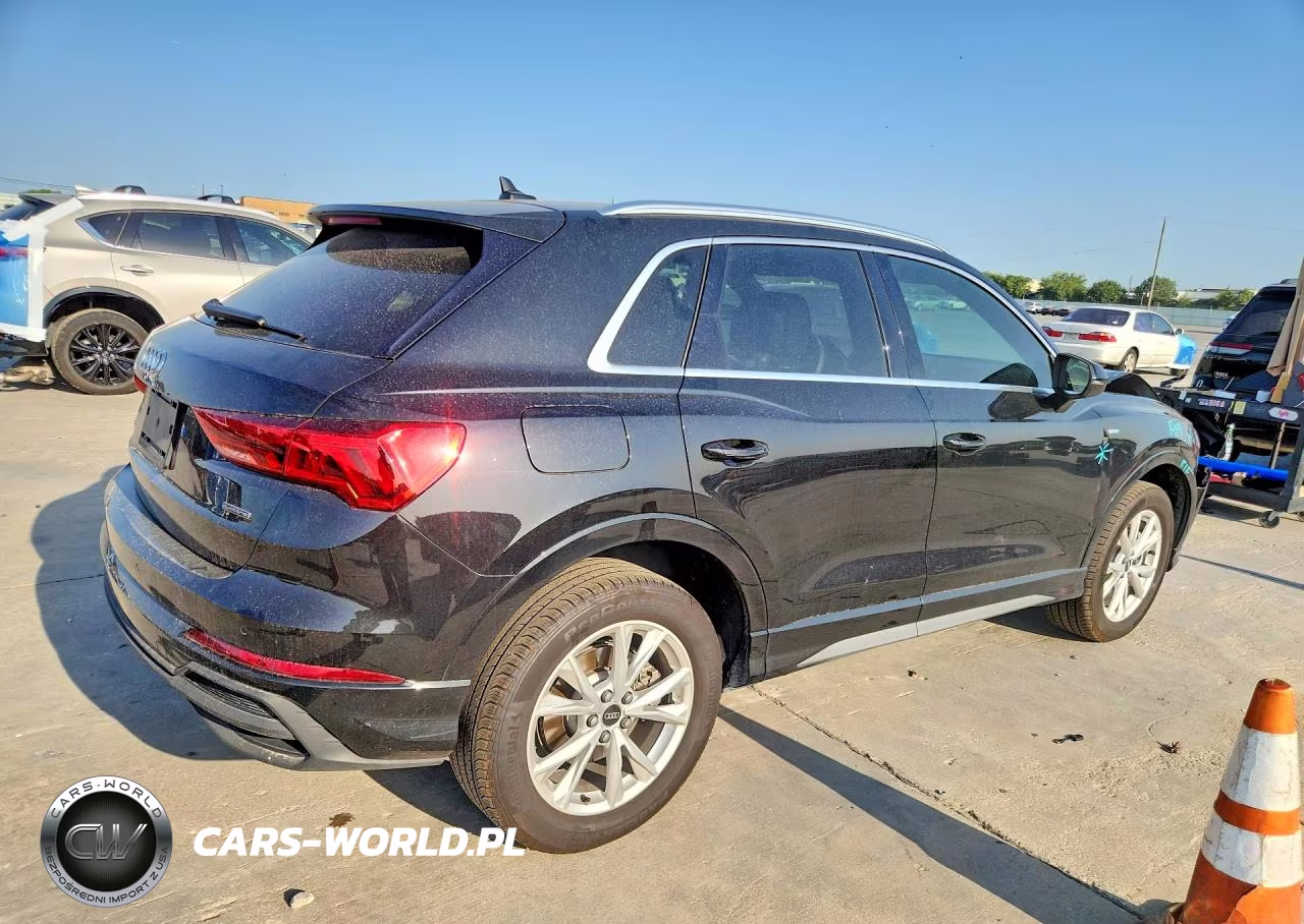 2025 Audi Q3 Premium S Line 45 VIN:WA1DECF35S1087813 - 3