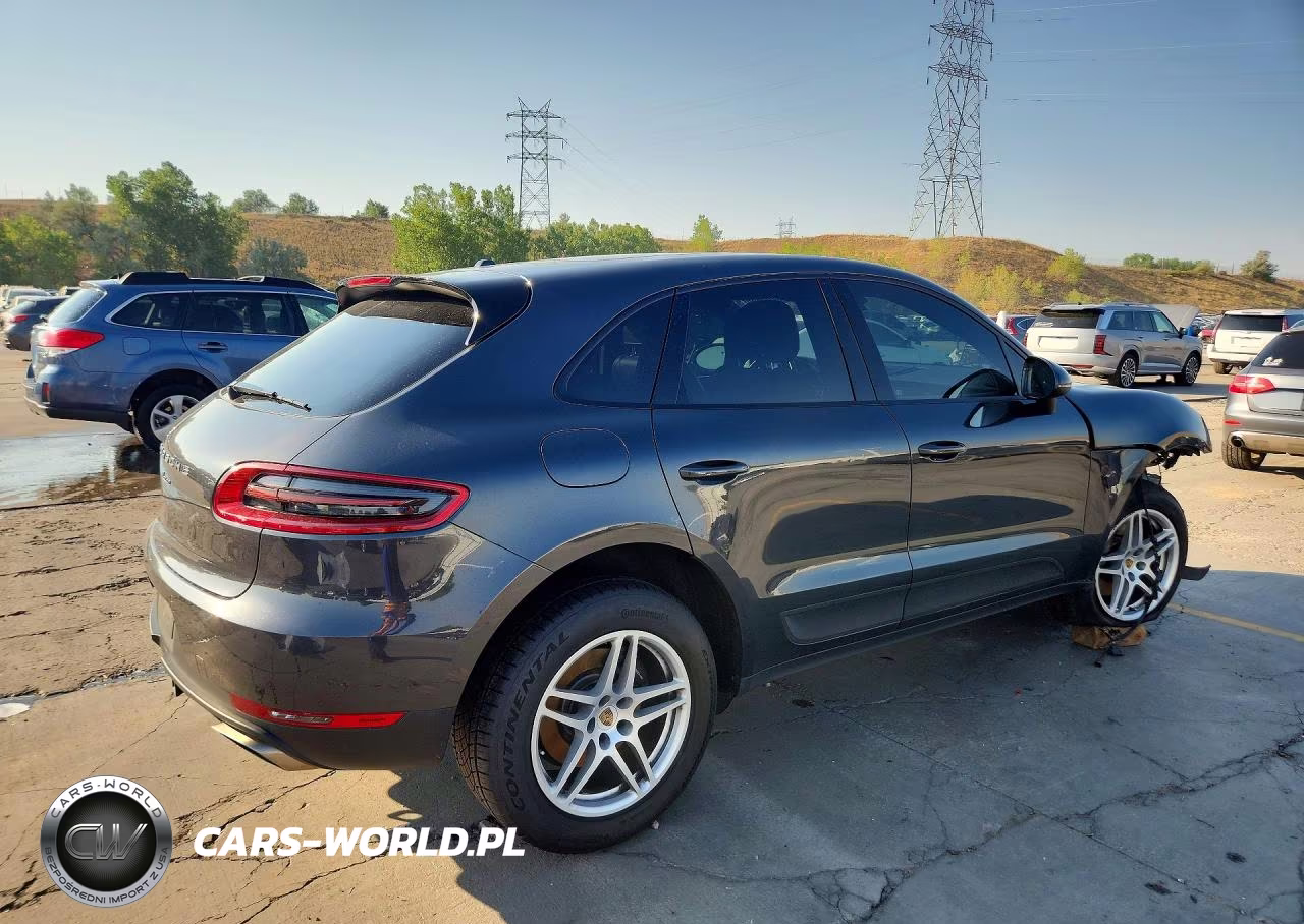 2018 Porsche Macan VIN:WP1AA2A51JLB20671 - 3