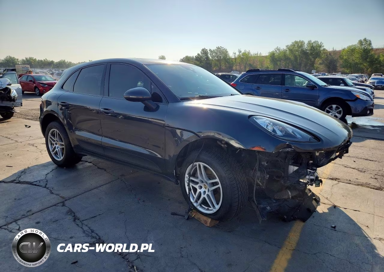 2018 Porsche Macan VIN:WP1AA2A51JLB20671 - 4
