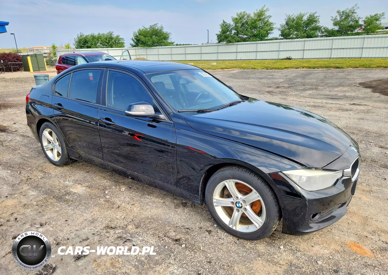 2014 BMW 320 I xDrive VIN:WBA3C3C51EF984001 - 4