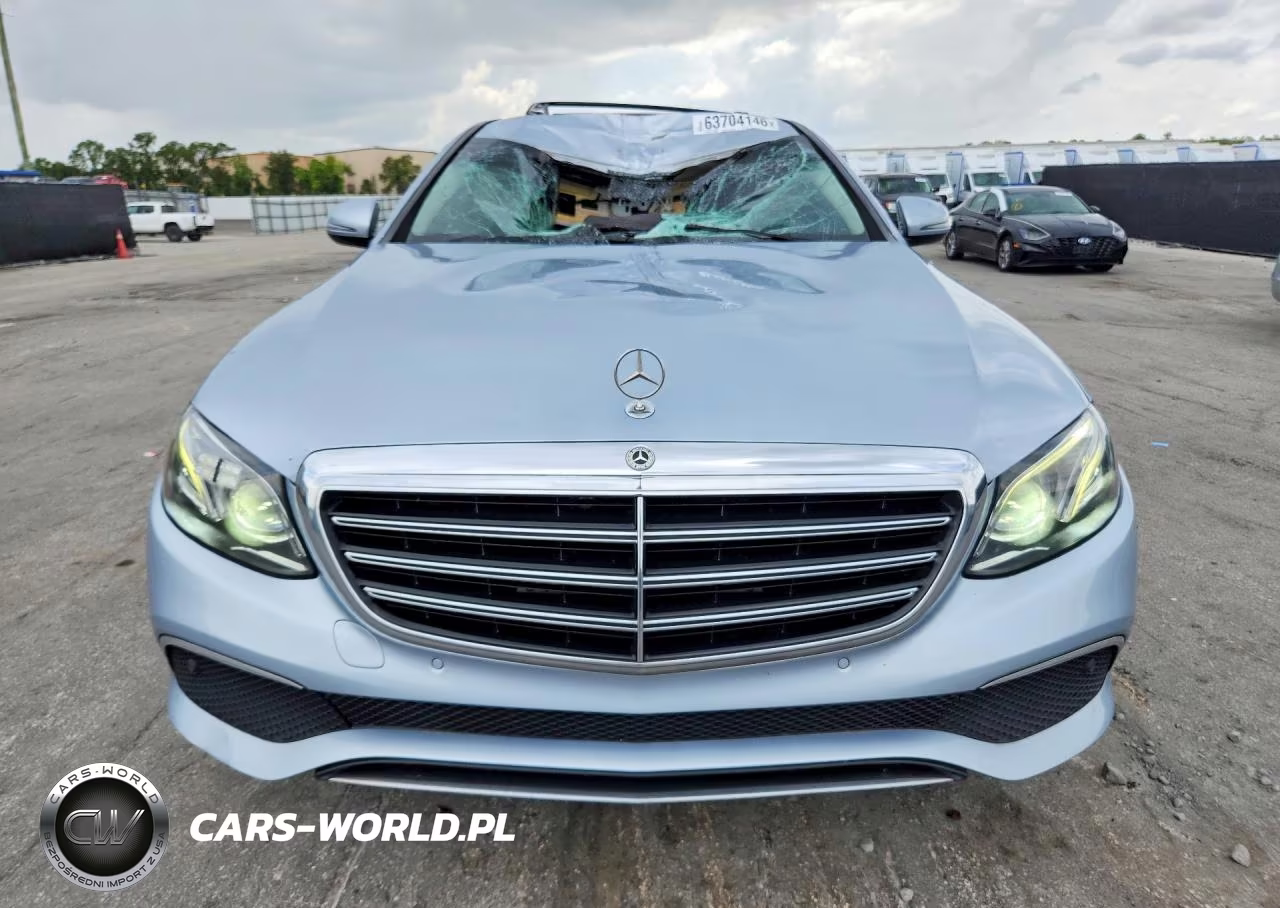 2018 Mercedes-Benz E 300 VIN:WDDZF4JB1JA344886 - 5