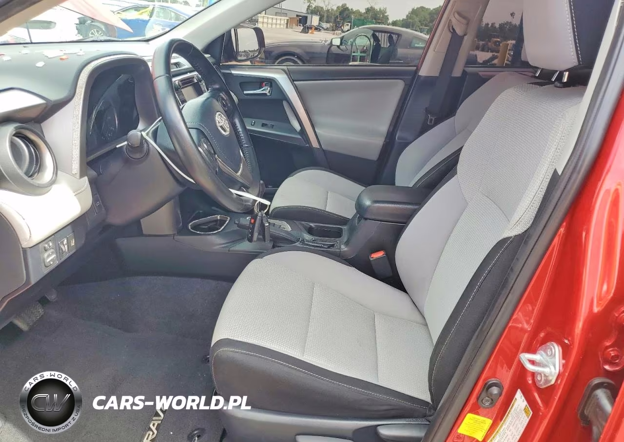 2017 Toyota Rav4 Xle VIN:JTMWFREV9HJ142693 - 7