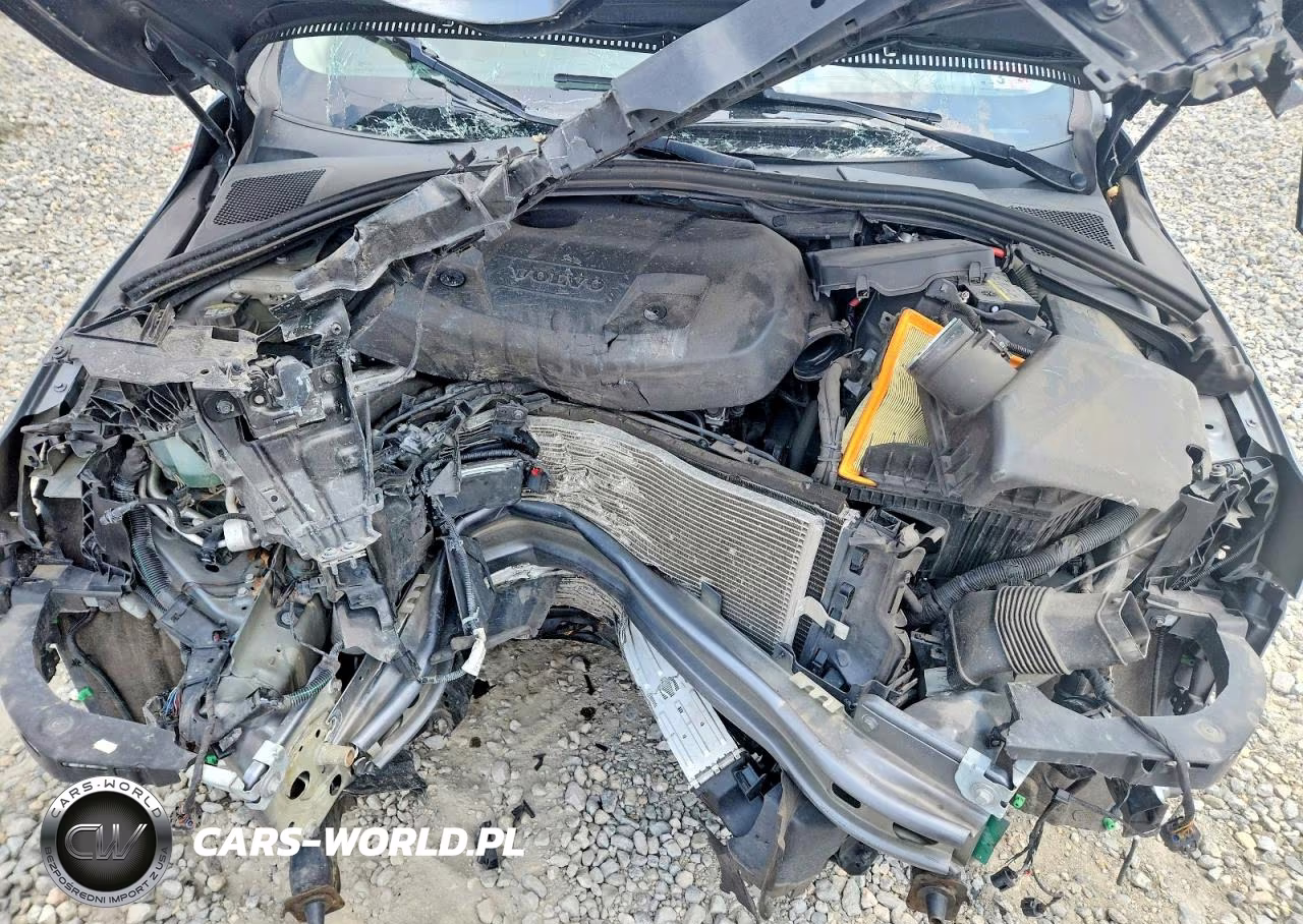 2017 Volvo S60 VIN:YV126MFL5H2432075 - 11