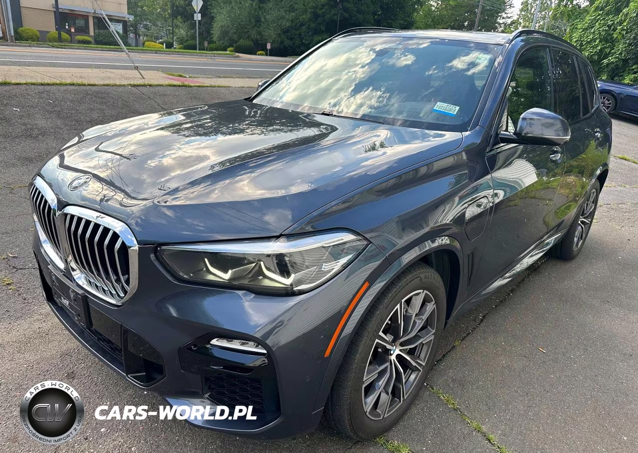 2021 BMW X5 xDrive45E