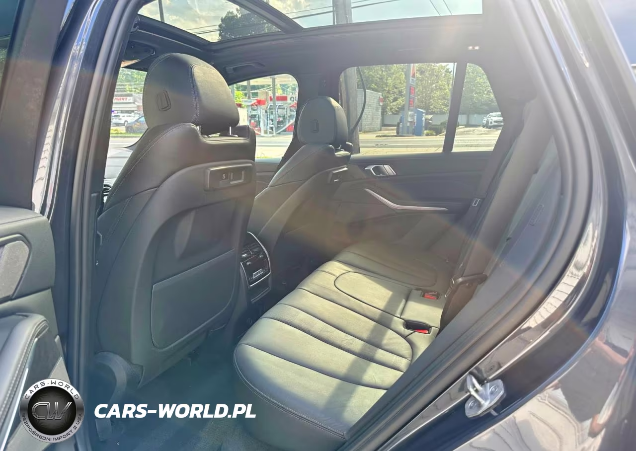 2021 BMW X5 xDrive45E VIN:5UXTA6C01M9F30456 - 7