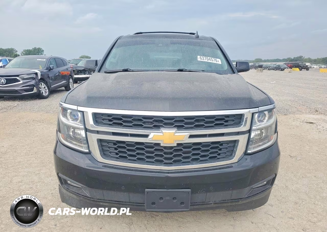 2017 Chevrolet Suburban K1500 Lt VIN:1GNSKHKC0HR141464 - 5