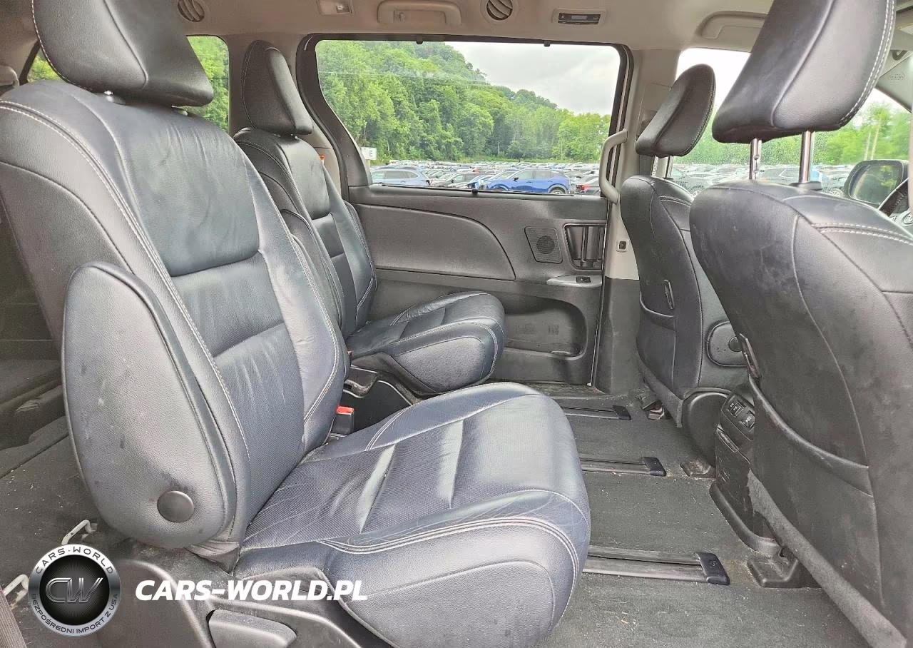 2019 Toyota Sienna Se 7-Passenger VIN:5TDEZ3DC3KS221139 - 11