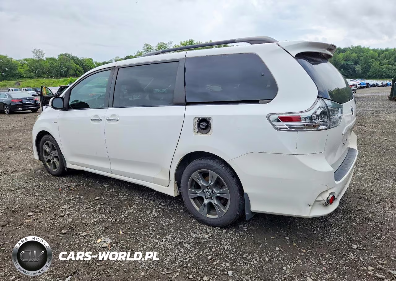 2019 Toyota Sienna Se 7-Passenger VIN:5TDEZ3DC3KS221139 - 2