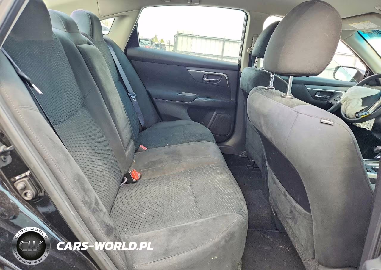 2015 Nissan Altima 2.5 S VIN:1N4AL3AP5FC194949 - 10