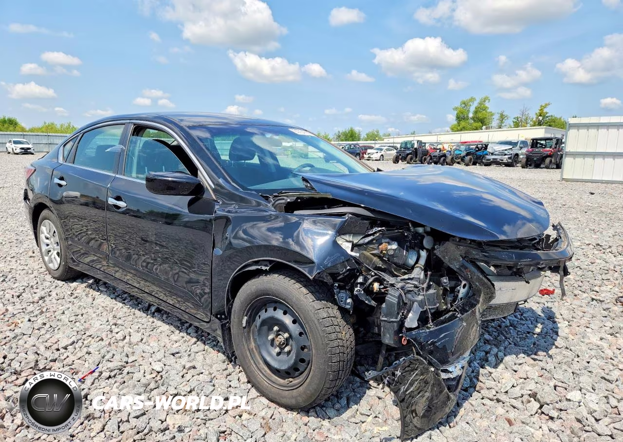 2015 Nissan Altima 2.5 S VIN:1N4AL3AP5FC194949 - 4
