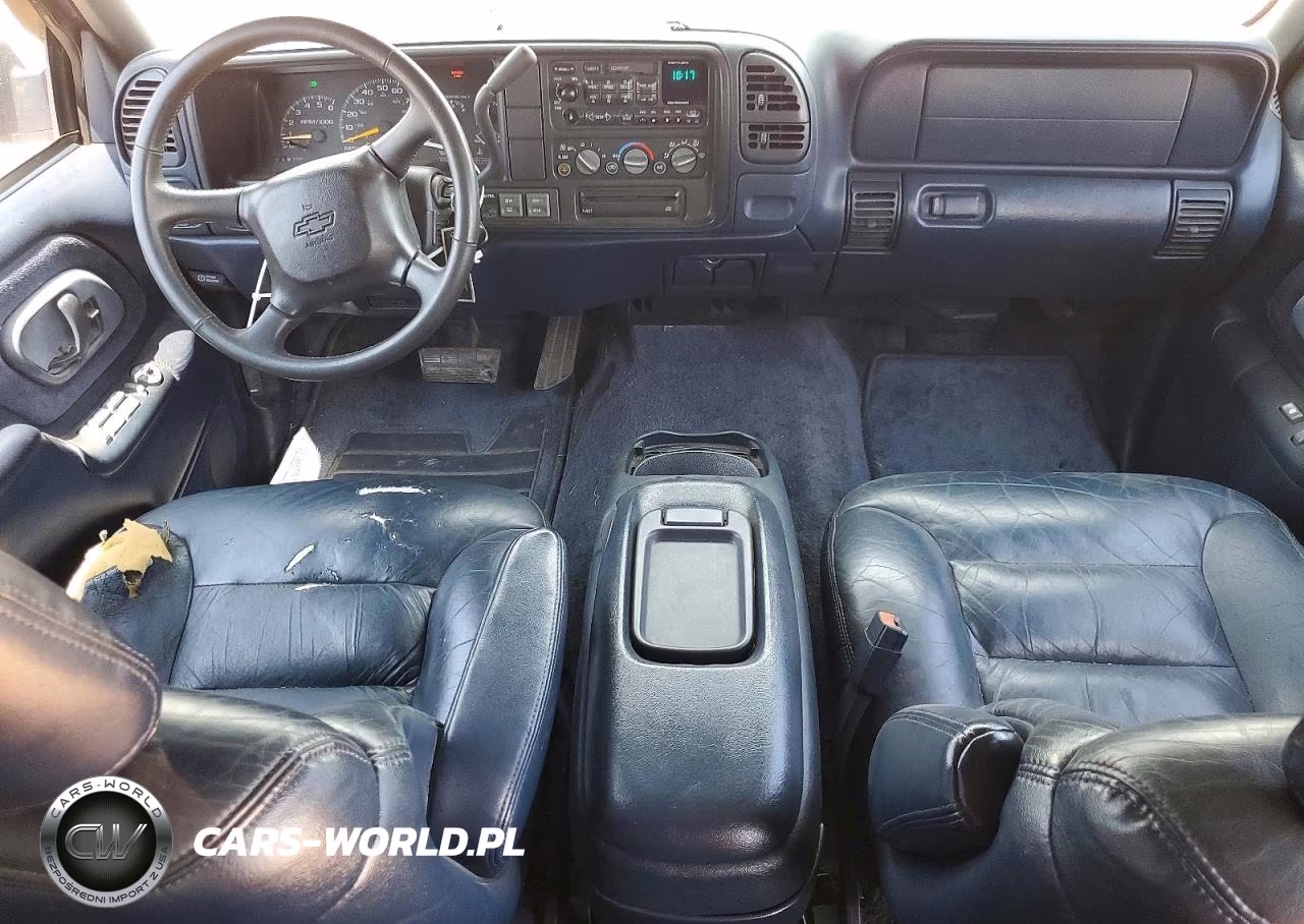 1999 Chevrolet Tahoe K1500 VIN:1GNEK13R1XJ452812 - 8