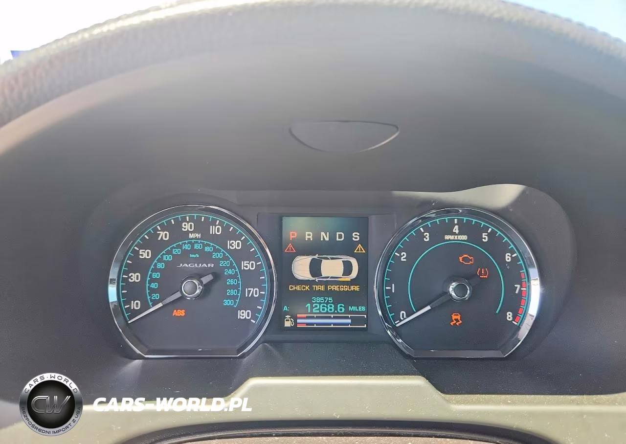 2015 Jaguar Xf 3.0 Sport VIN:SAJWA0F78F8U64922 - 9