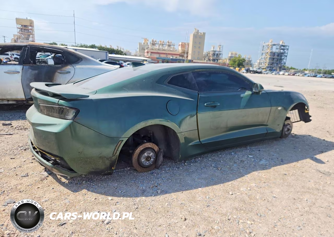 2018 Chevrolet Camaro Ss VIN:1G1FF1R79J0142078 - 3
