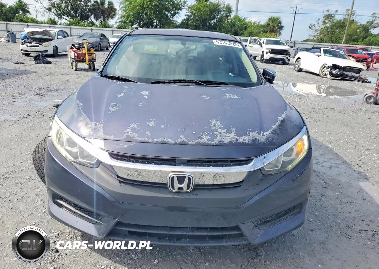 2018 Honda Civic Ex VIN:2HGFC2F70JH589342 - 5