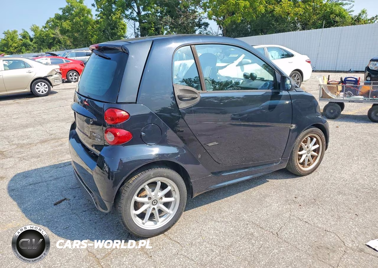 2016 Smart Fortwo VIN:WMEEJ9AA6GK842677 - 3