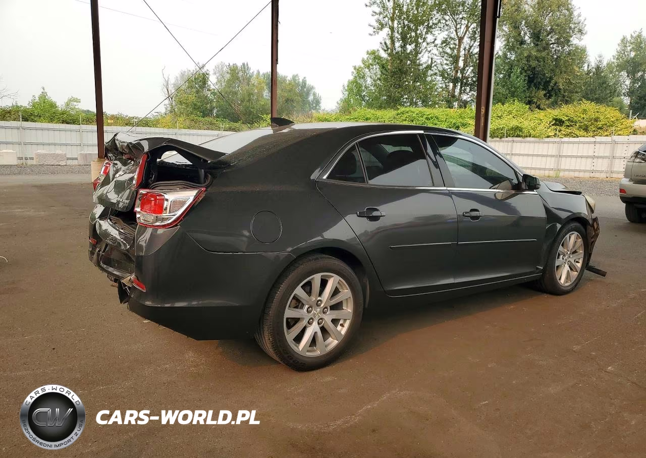 2015 Chevrolet Malibu 2Lt VIN:1G11D5SL2FF183400 - 3