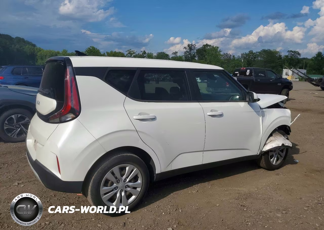 2023 Kia Soul Lx VIN:KNDJ23AU6P7847530 - 3